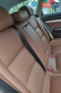 Универсал Audi A6 2010 в Вараше