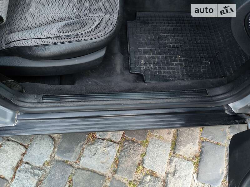Седан Audi A6 1996 в Киеве