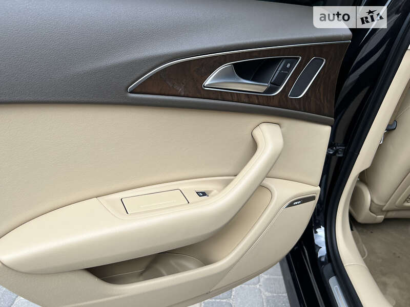 Седан Audi A6 2012 в Киеве