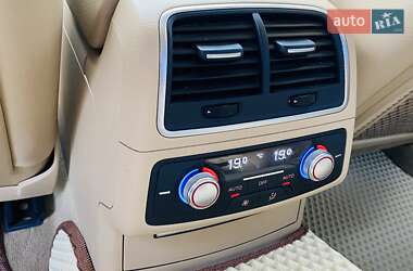 Седан Audi A6 2012 в Киеве