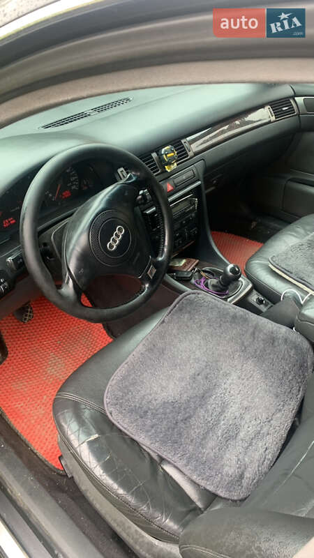 Audi A6 2000