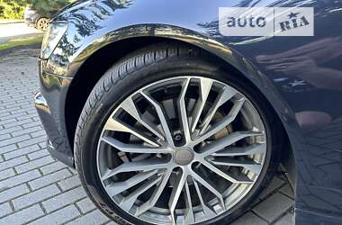 Седан Audi A6 2015 в 