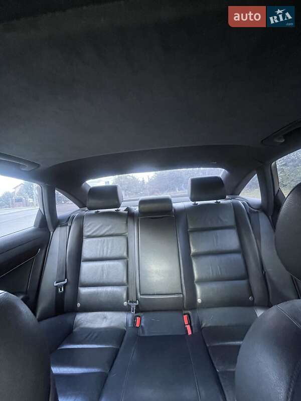 Седан Audi A6 2004 в Львове