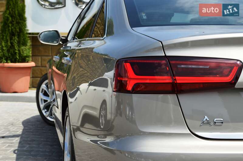Седан Audi A6 2015 в Одессе