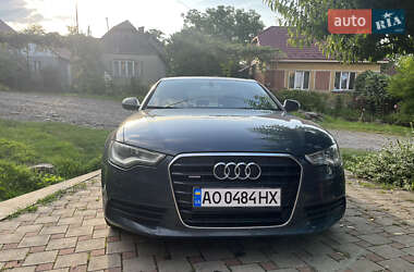 Седан Audi A6 2011 в Ужгороде