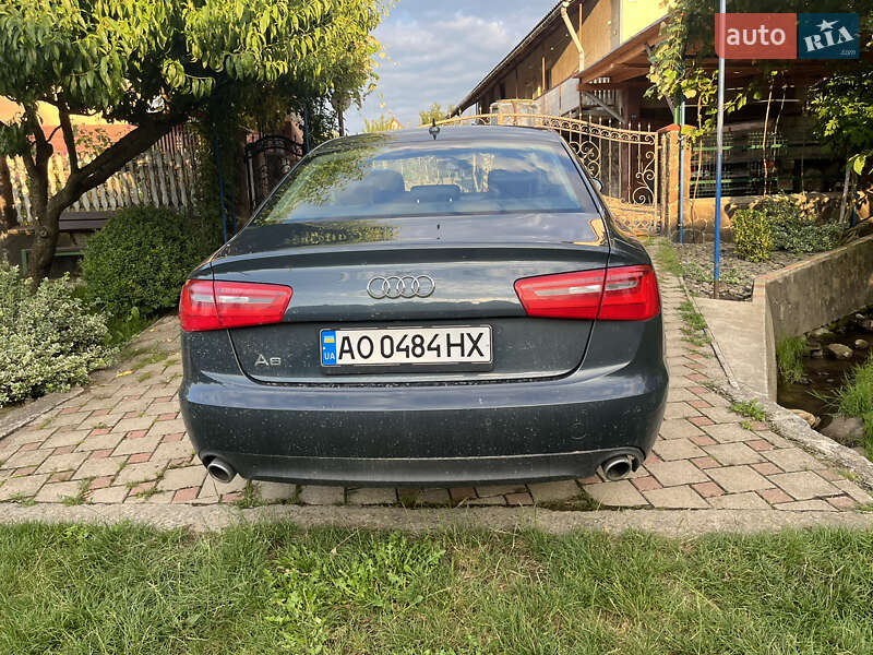 Седан Audi A6 2011 в Ужгороде
