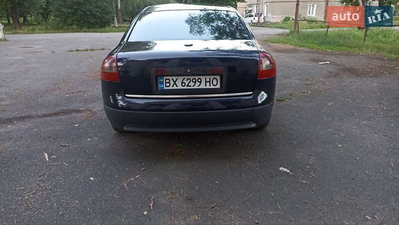 Седан Audi A6 2001 в Городке
