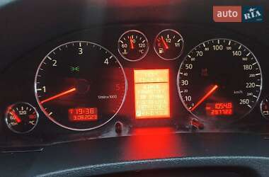 Седан Audi A6 2001 в 