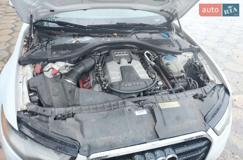 Седан Audi A6 2012 в Киеве