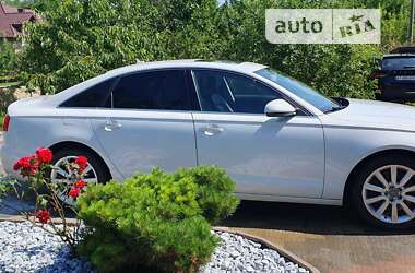 Седан Audi A6 2013 в Надворной