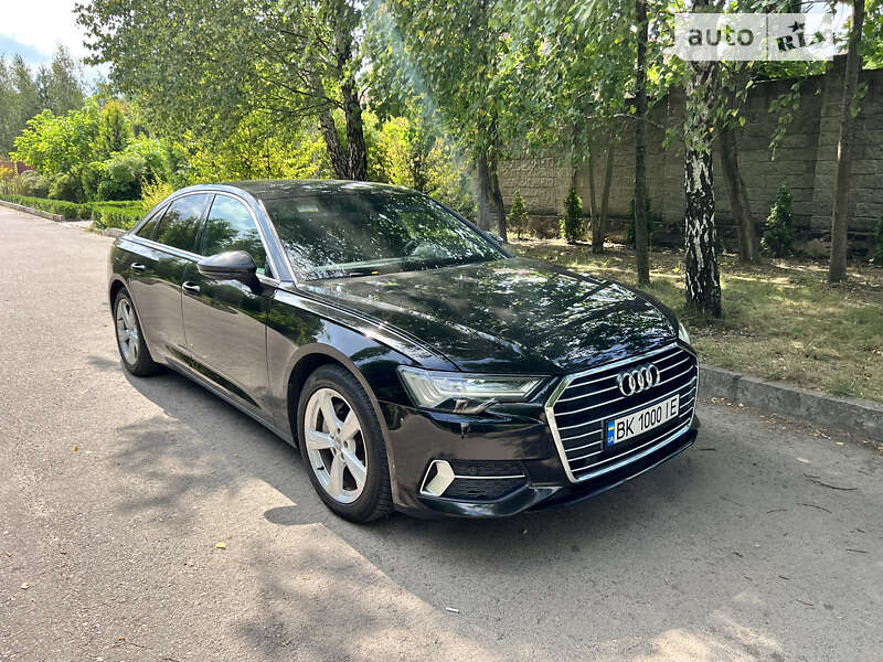 Седан Audi A6 2019 в Ровно