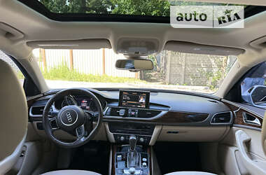Седан Audi A6 2015 в 