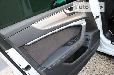 Седан Audi A6 2019 в 