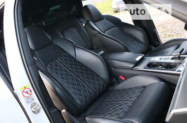 Седан Audi A6 2019 в 