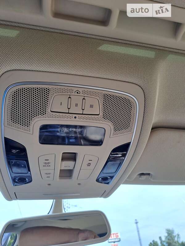 Седан Audi A6 2017 в Киеве