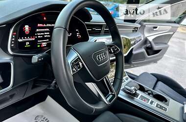Седан Audi A6 2022 в 