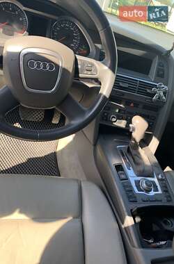 Седан Audi A6 2004 в 