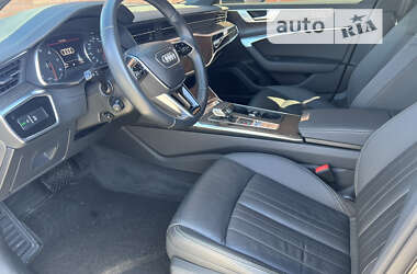 Седан Audi A6 2019 в 
