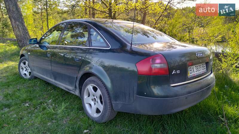 Седан Audi A6 1998 в Нетешине