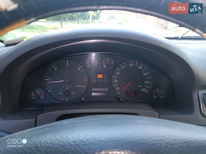 Седан Audi A6 1998 в Кам'янець-Подільському