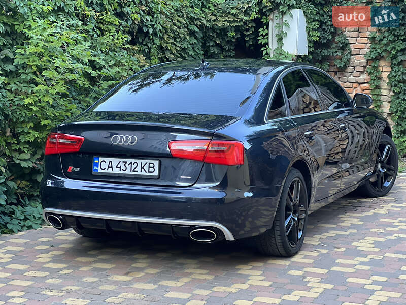 Седан Audi A6 2014 в Черкассах