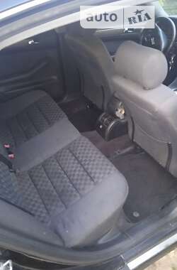 Седан Audi A6 2000 в 