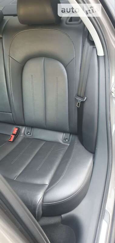 Седан Audi A6 2015 в Николаеве