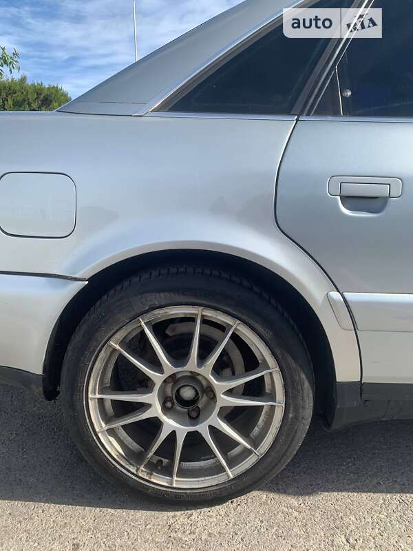 Седан Audi A6 1995 в Полтаве