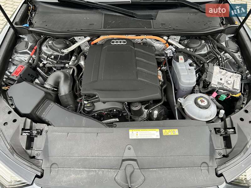 Седан Audi A6 2020 в Львове