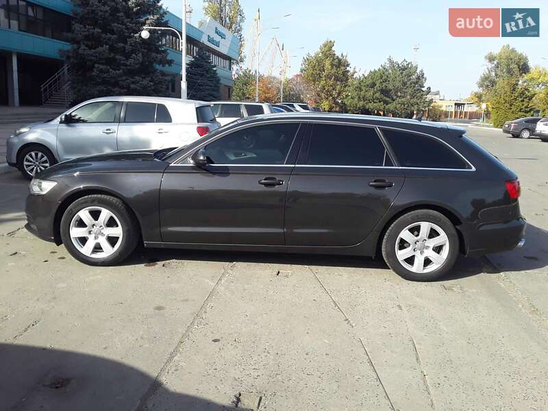 Універсал Audi A6 2012 в Ізмаїлі