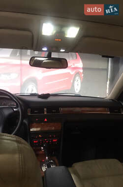 Седан Audi A6 1999 в 