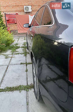 Седан Audi A6 2004 в 