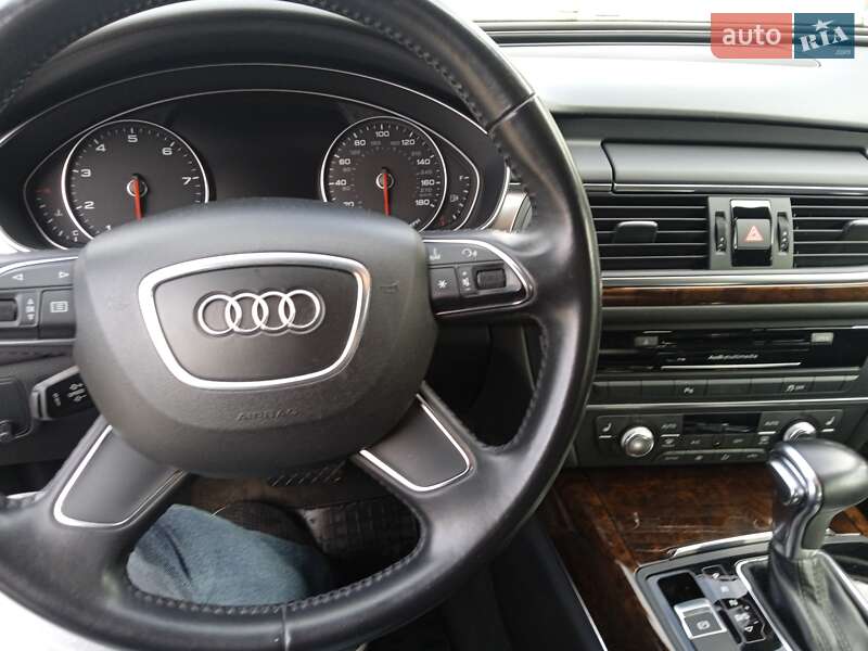 Седан Audi A6 2014 в Киеве