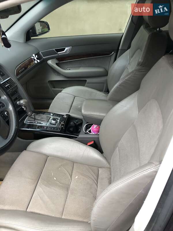 Седан Audi A6 2004 в Виноградові