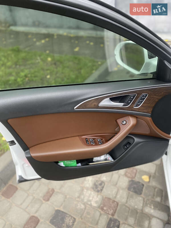 Седан Audi A6 2012 в Харькове