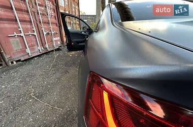 Седан Audi A6 2013 в 