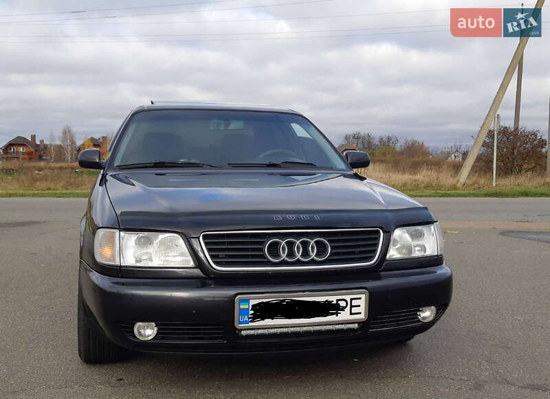 Седан Audi A6 1995 в Яготине