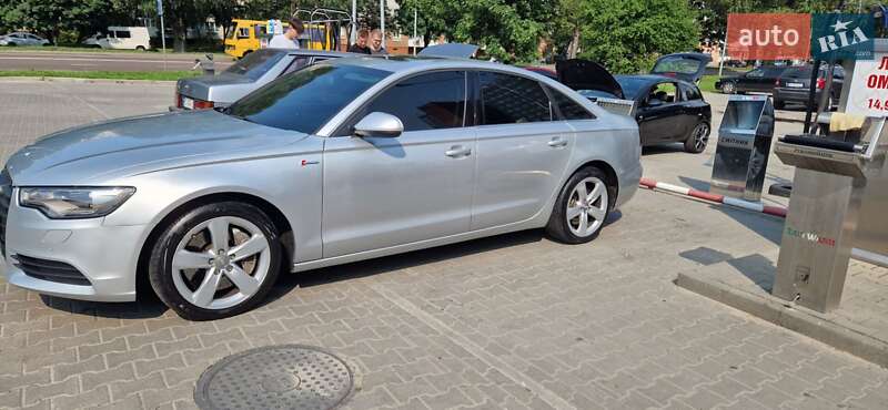 Седан Audi A6 2012 в Львове