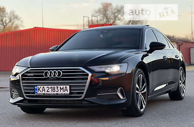 Седан Audi A6 2022 в 
