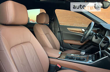 Седан Audi A6 2022 в 