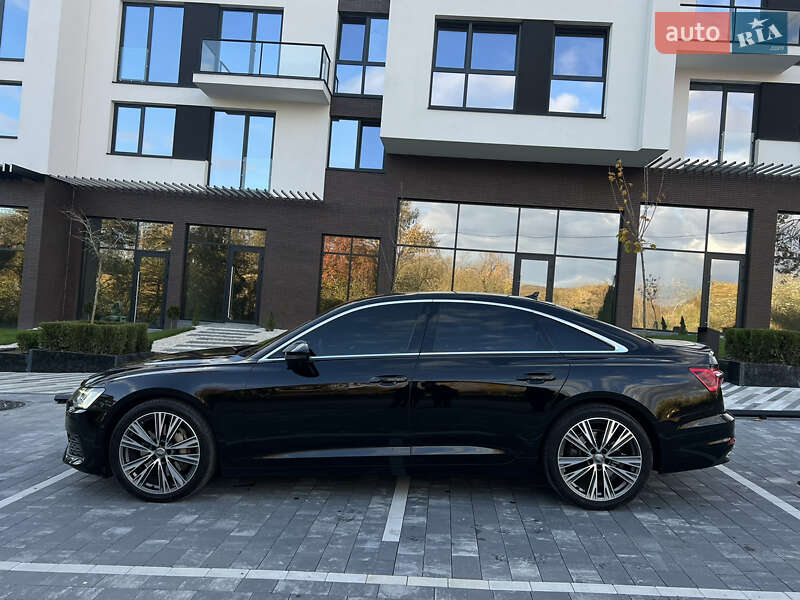 Седан Audi A6 2018 в Ужгороде