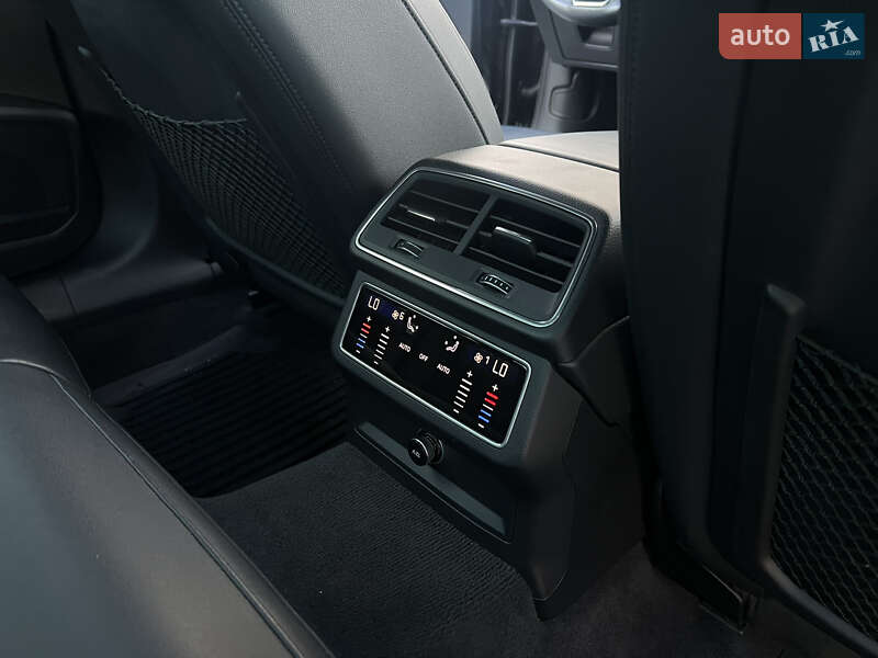 Седан Audi A6 2018 в Ужгороде