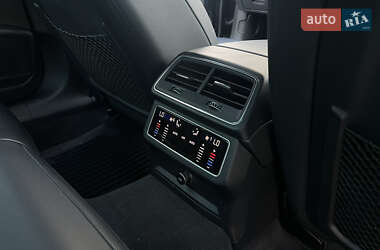 Седан Audi A6 2018 в 