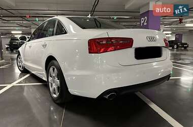 Седан Audi A6 2013 в 
