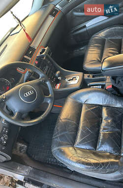 Седан Audi A6 2003 в 