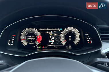 Седан Audi A6 2021 в 