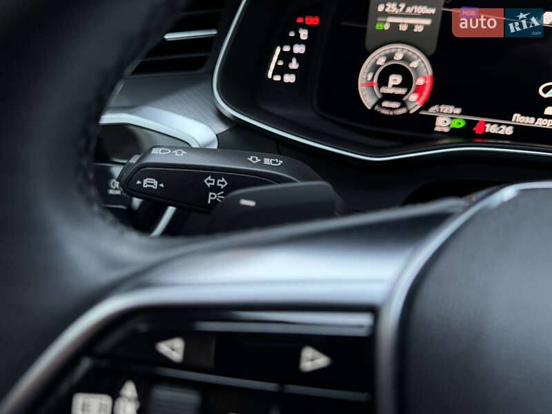 Седан Audi A6 2021 в Мукачевому