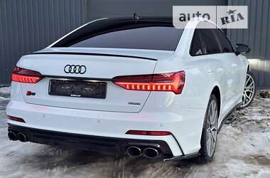 Седан Audi A6 2019 в 