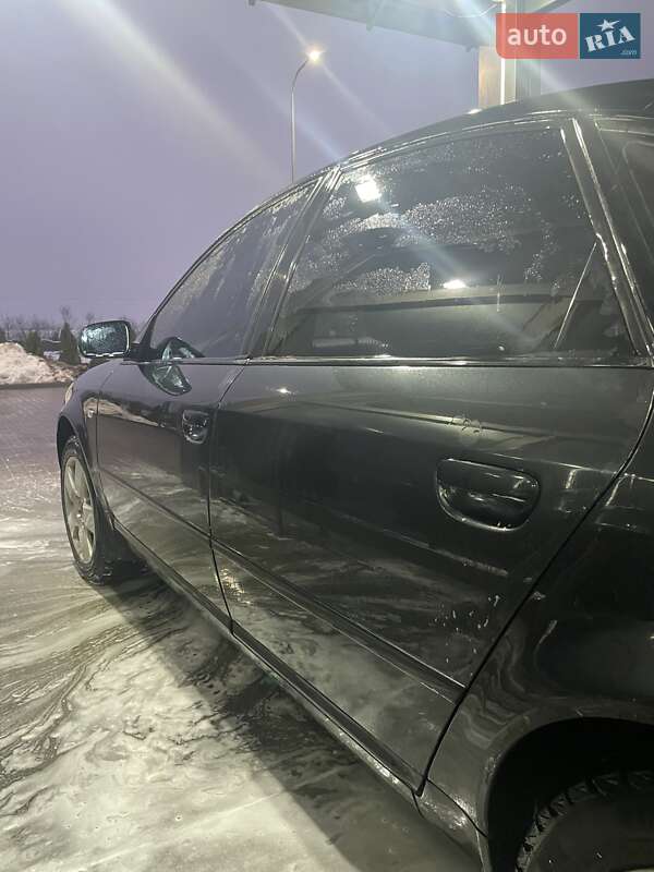 Седан Audi A6 1998 в Городке