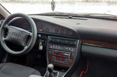 Седан Audi A6 1997 в Днепре